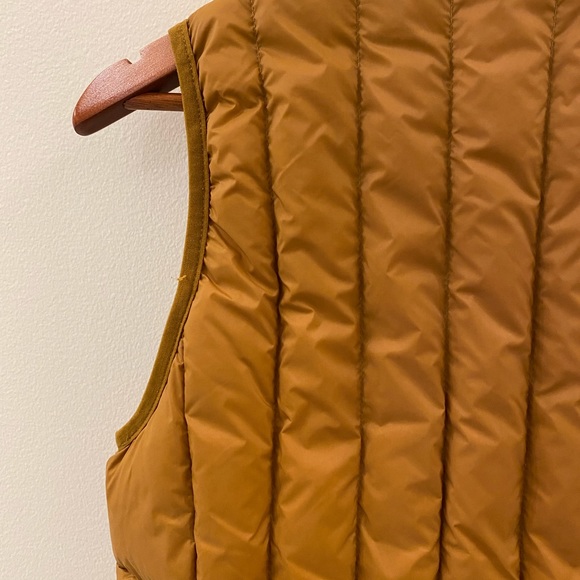 Duck down vest - Picture 8 of 9